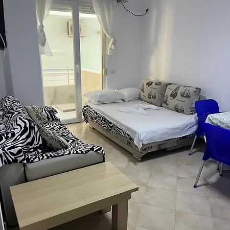 Apartmán Holiday Apartments