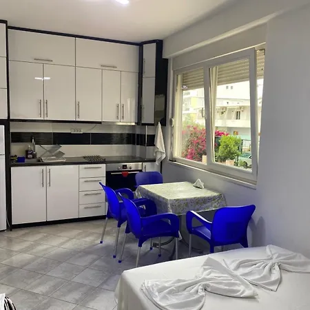 Holiday Apartments * Sarandë