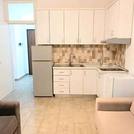 - Apartment Shengjin